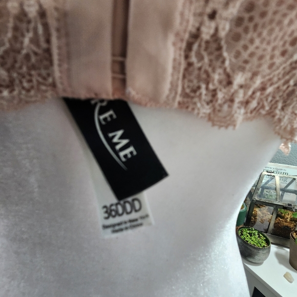 Adore Me Sexy Ballet Bra - Picture 6 of 8